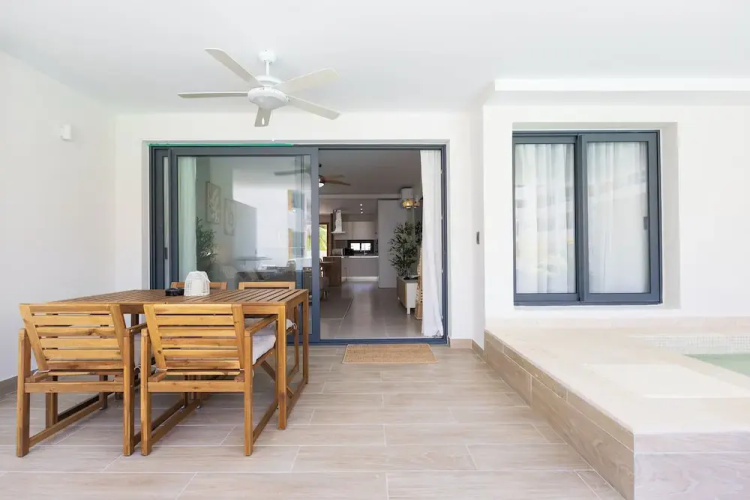 2BR Gardenia Retreat - Picuzzi & Pool
