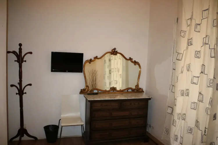 Roman Place