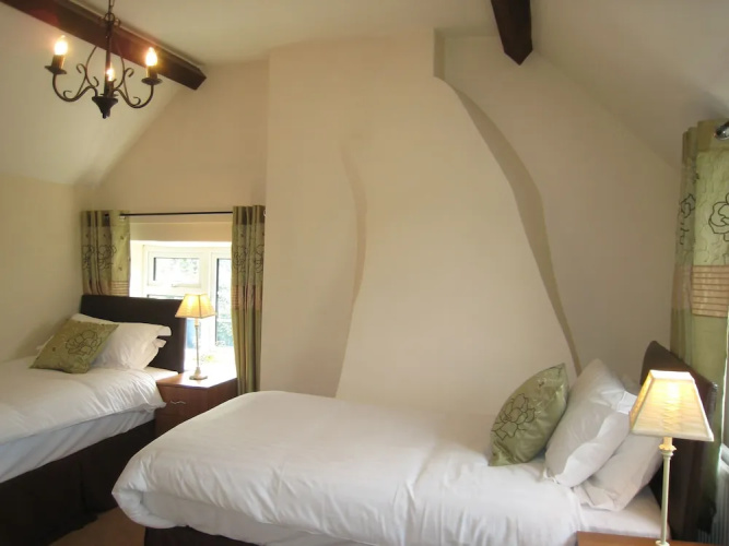 Macbeth Cottage