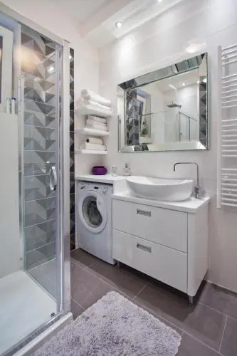 Apartment Adi