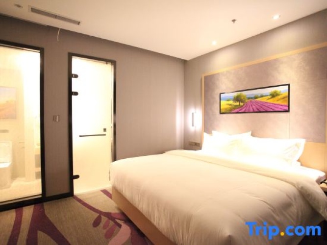 Deluxe Double Suite