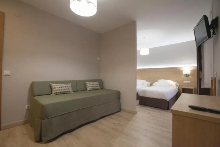 Standard Quadruple room