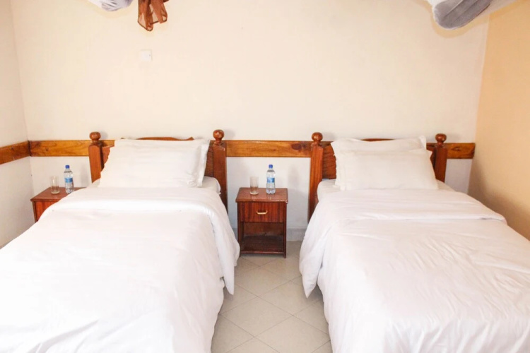 leleshwa inn