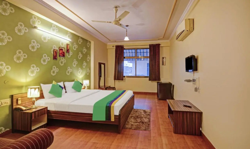 Treebo New Rockwell Vivek Vihar