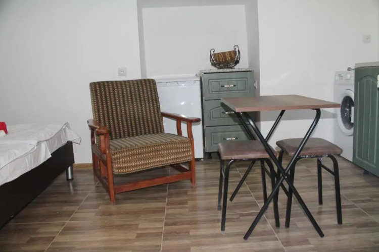 Sesili's Apartment
