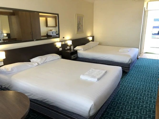 Economy room
