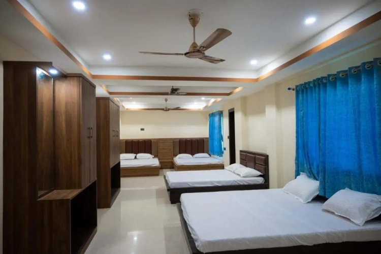 Bed in Dorm