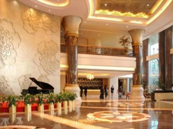 Centenio Kingdom Hotel