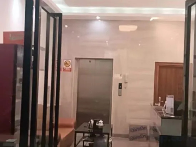 Modern Business Apartment