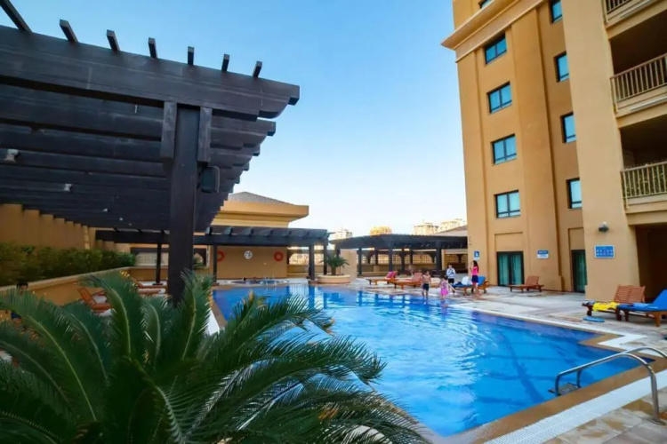 Lovely Apartment in The Pearl Qatar Unit 1304