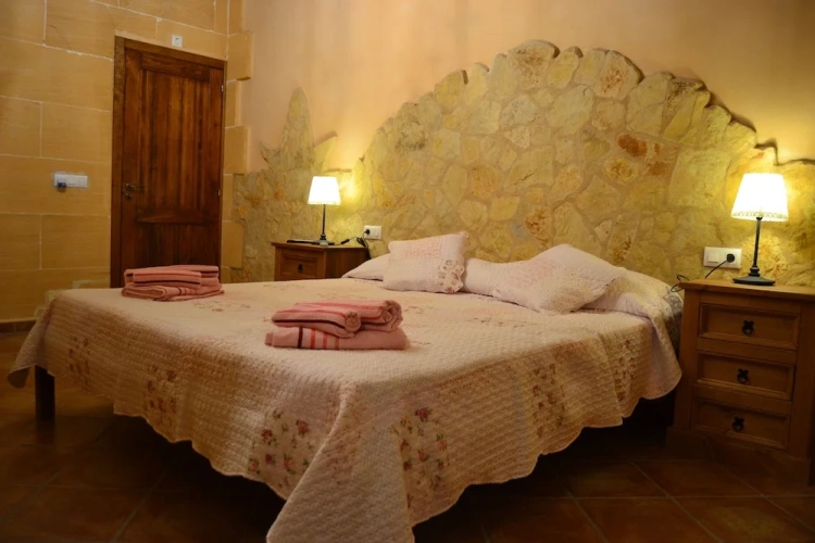 2 Bedrooms Family Suite with mountain view