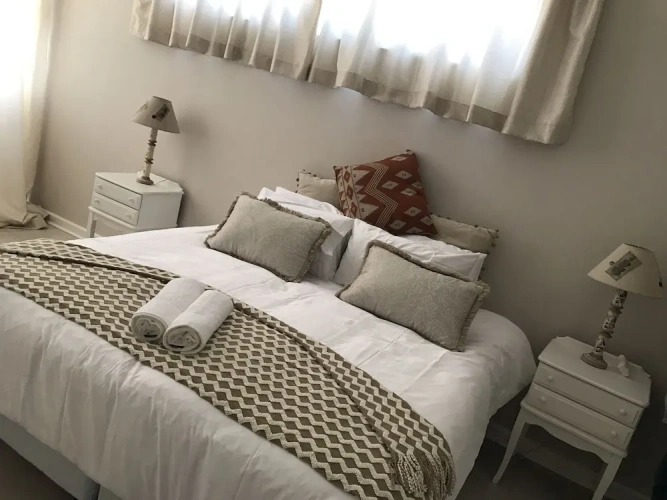 2 Bedrooms Apartment with sea view