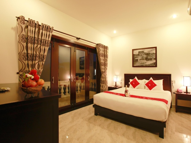 Suite with balcony and with view