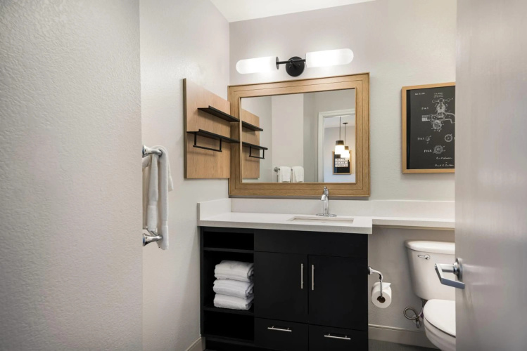 Sonesta Simply Suites Birmingham Hoover