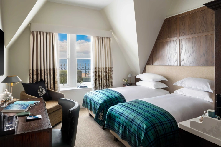 Deluxe Twin room with sea view