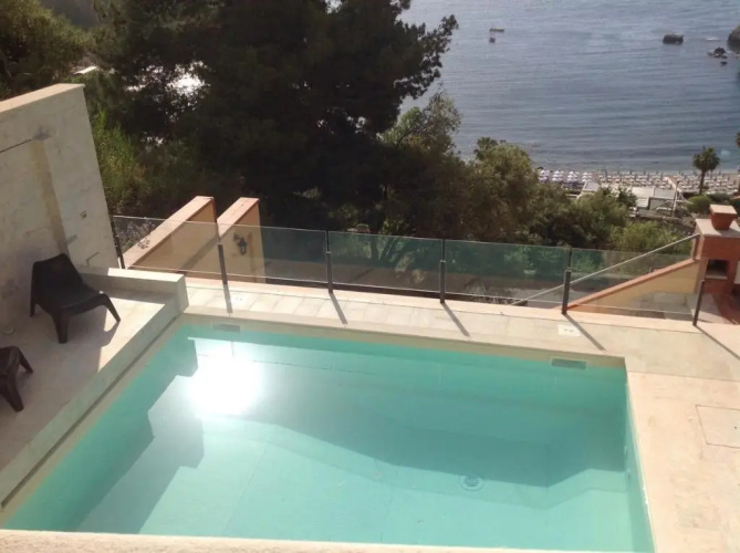 202 Luxury pool Isola Bella