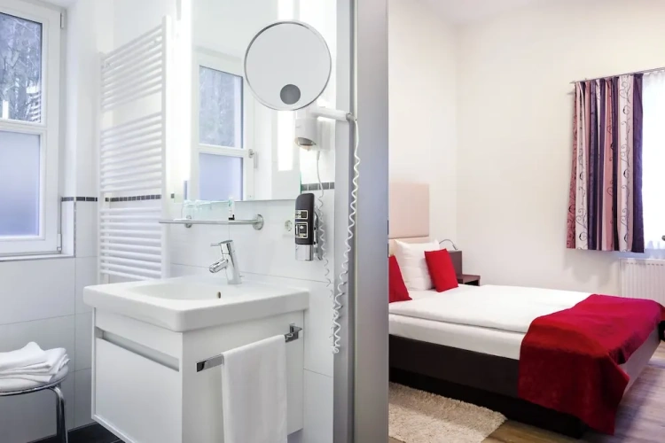 1 Bedroom Deluxe Double room