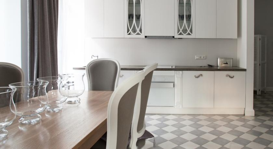 Luxury Apartment in Old City