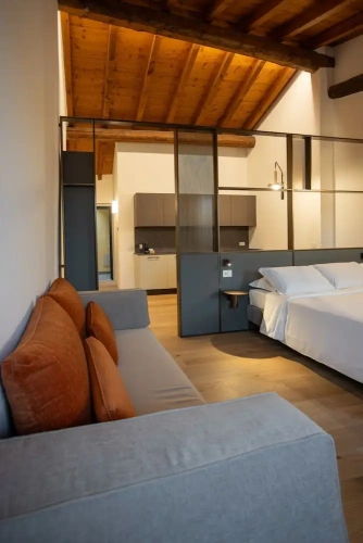 1 Bedroom Deluxe Triple room