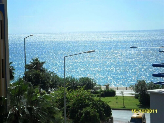 Safir Apartments
