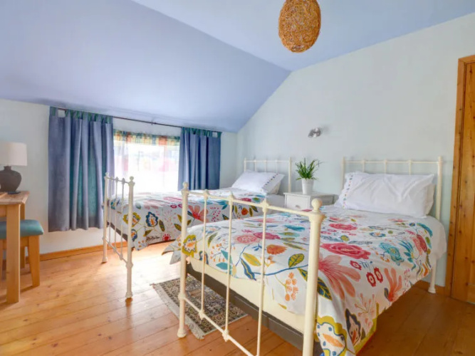 Holiday Home Cilybebyll