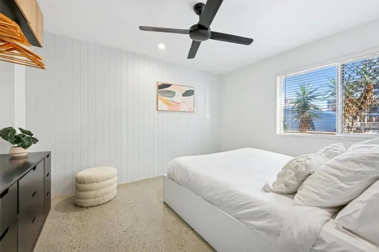 Spacious 1-bed Apartment in Coolangatta