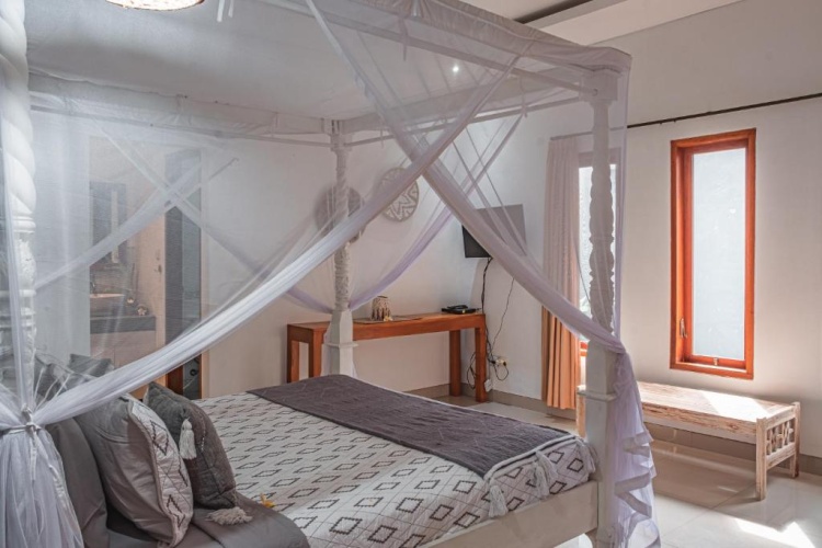 3 Bedrooms Villa