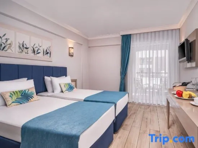 Standard Double room with garden view