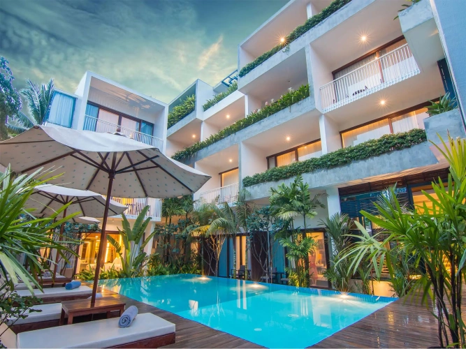 Deluxe Twin room with balcony