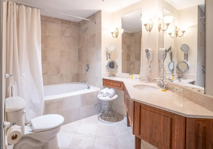 Double Suite