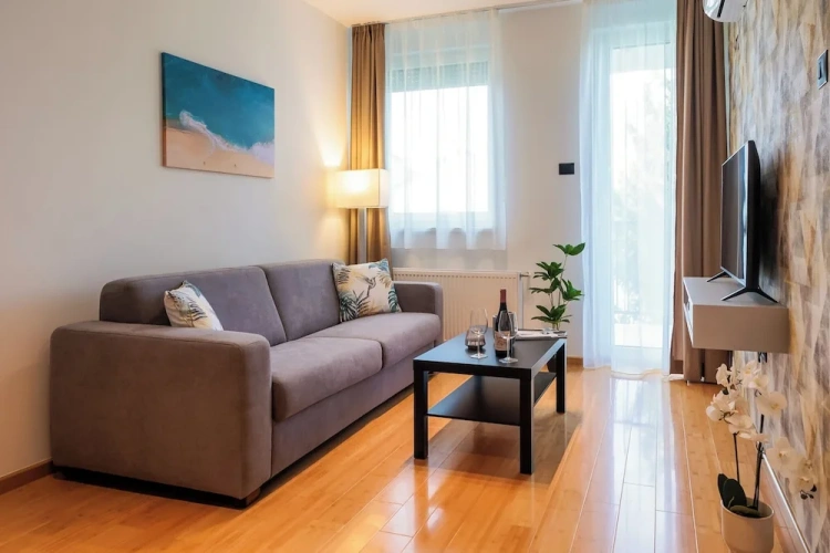 1 Bedroom Premium Apartment with balcony