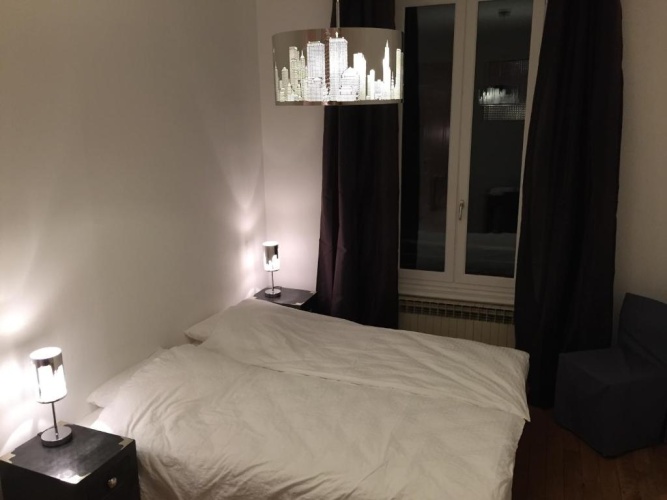 2 Bedrooms Apartment