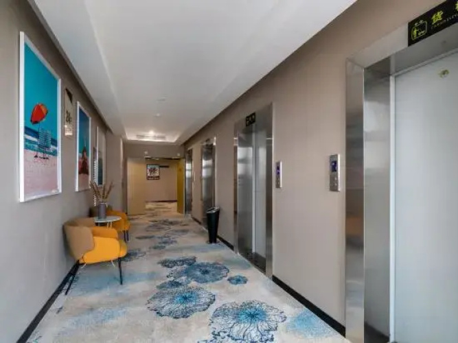 Hairui Hotel