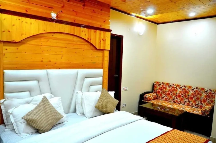 Superior Double room with balcony and with view