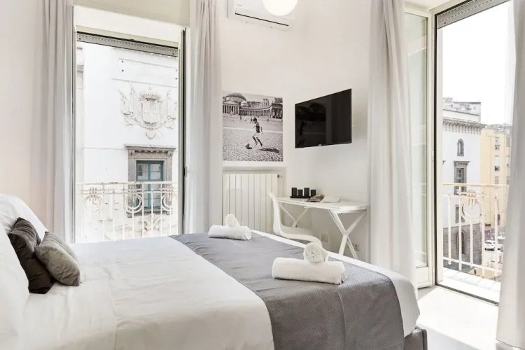 Napoli Suite Caravaggio Apartment
