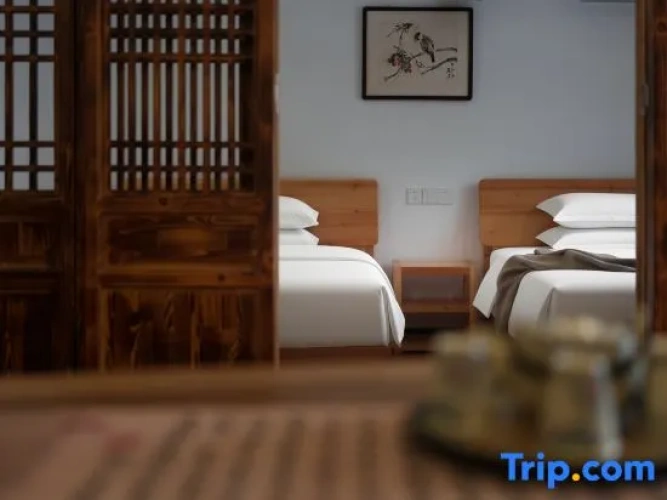 Double Suite with courtyard view