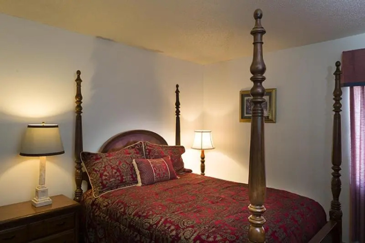 River Place Condos 410 3BD