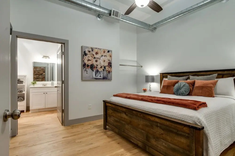 The Majestic Lofts