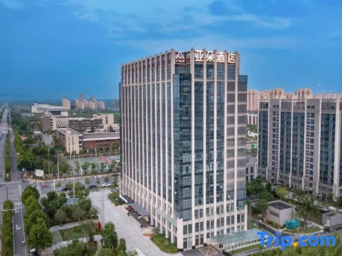 Hefei Feidong High Speed Rail Station Atour Hotel
