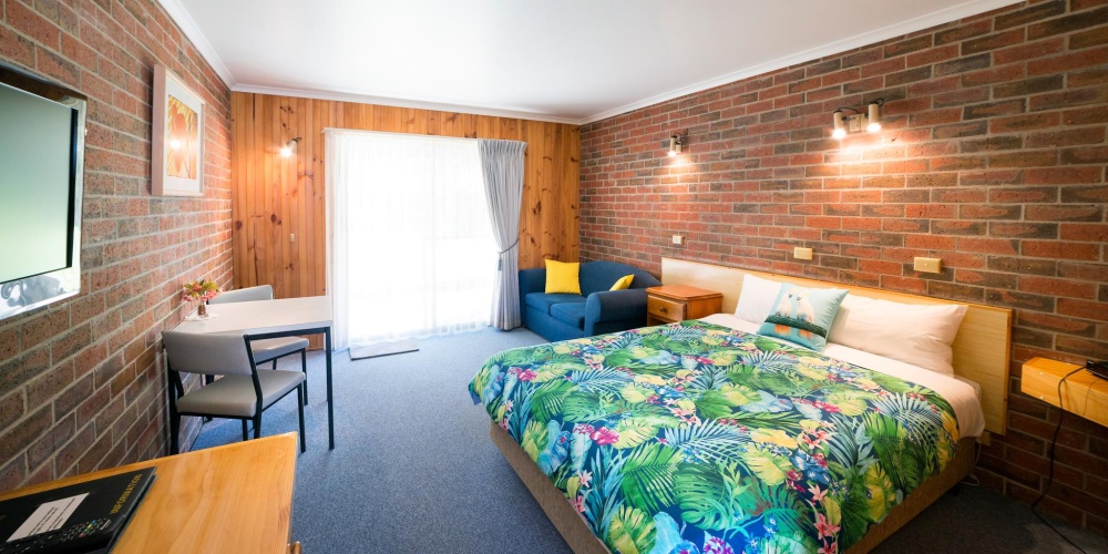 Standard Double room with garden view