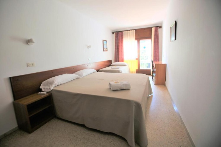 Standard Double room with balcony