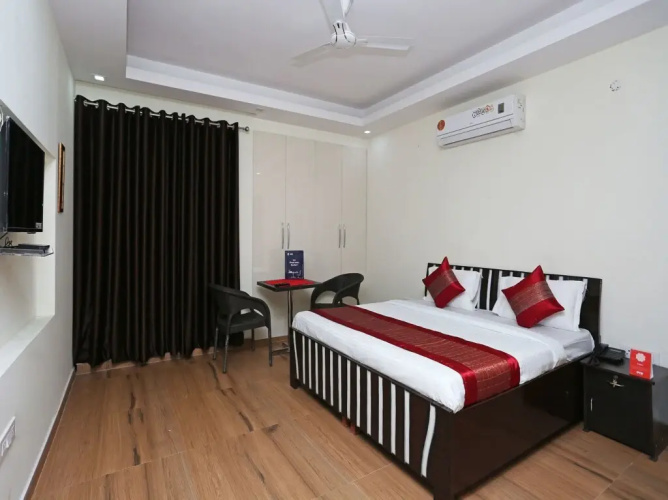 Maira Homes By OYO Rooms