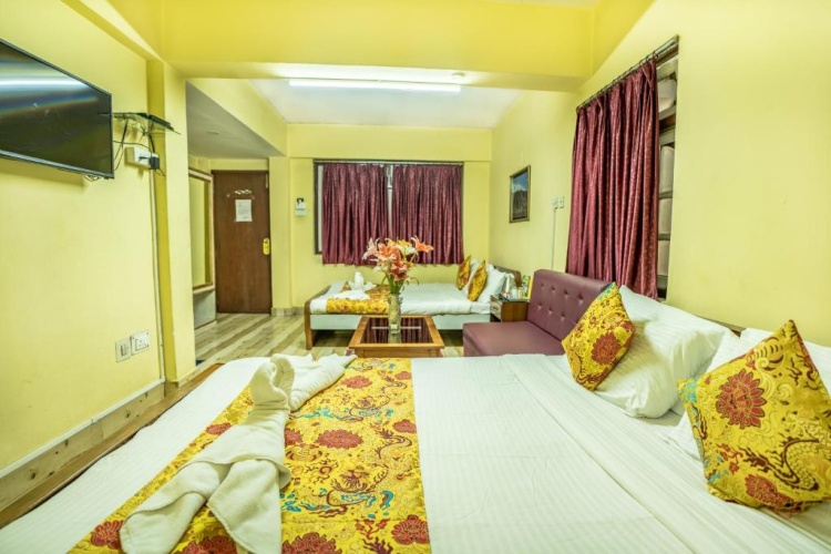 Standard Quadruple room