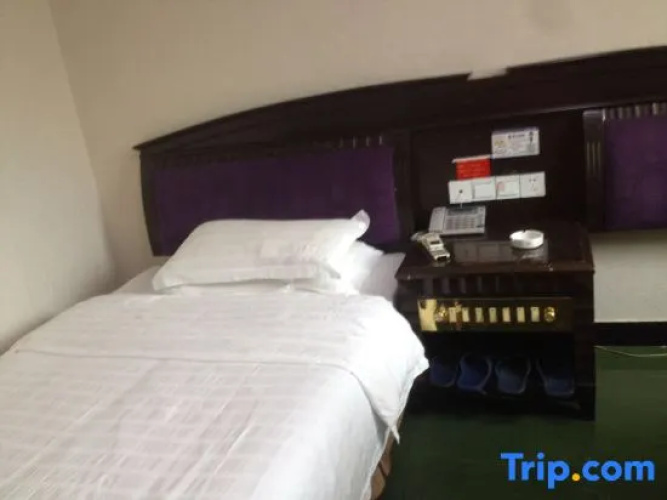 Xinyanwen Hotel