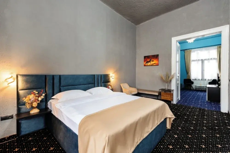1 Bedroom Suite