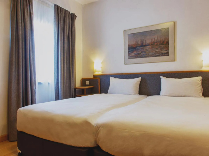 1 BDR seaview Sunny