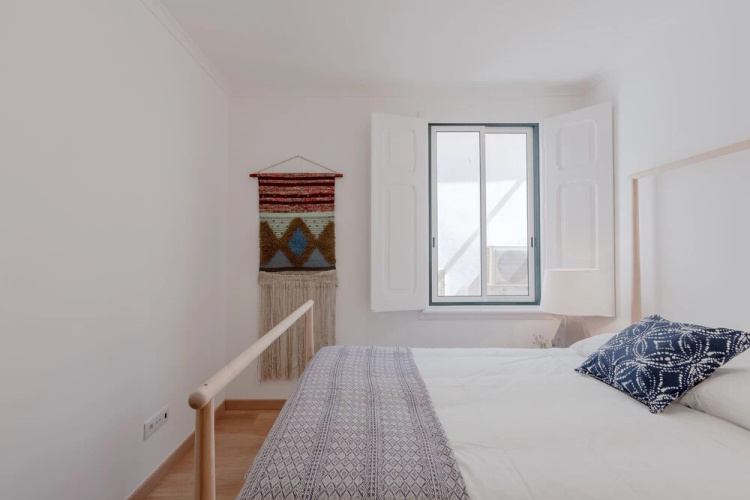 Bright & Spacious W/ Orange Tree Patio Apartment by TimeCooler