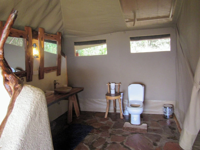 Ahadi Mara Camp