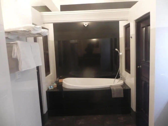Suite with balcony and with view