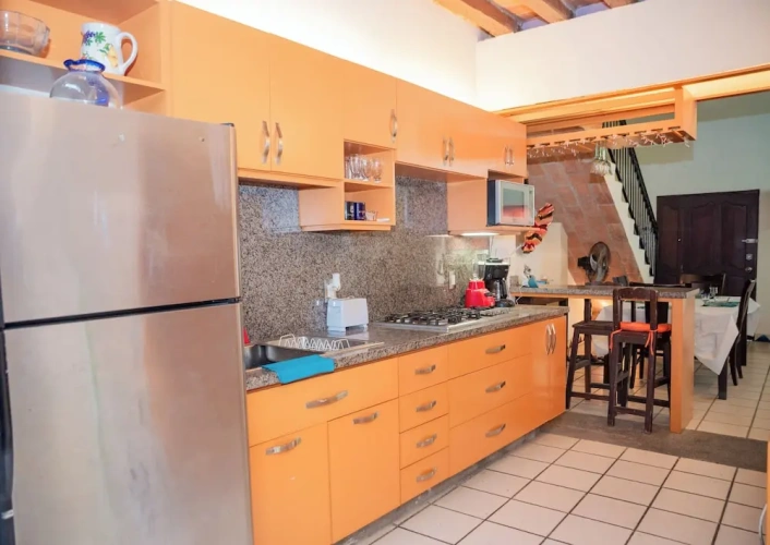 4 Bedrooms Deluxe Cottage